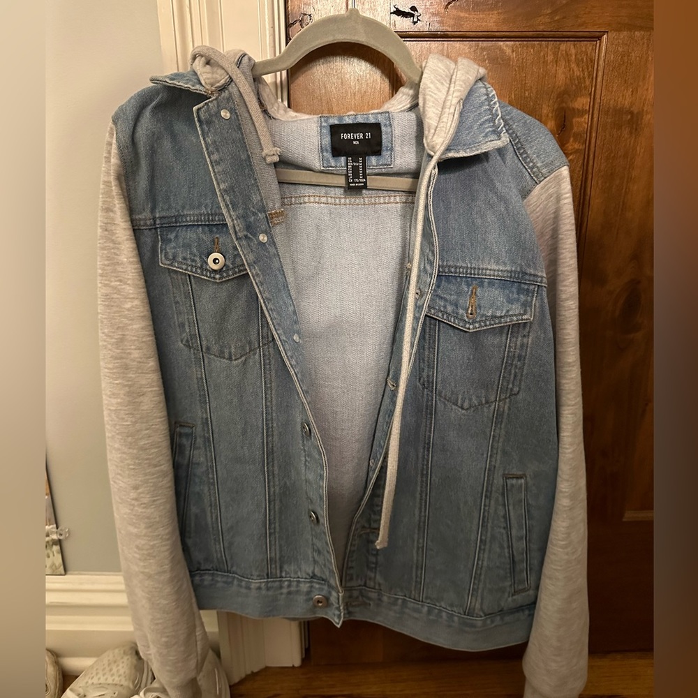 Sweater jean jacket never worn